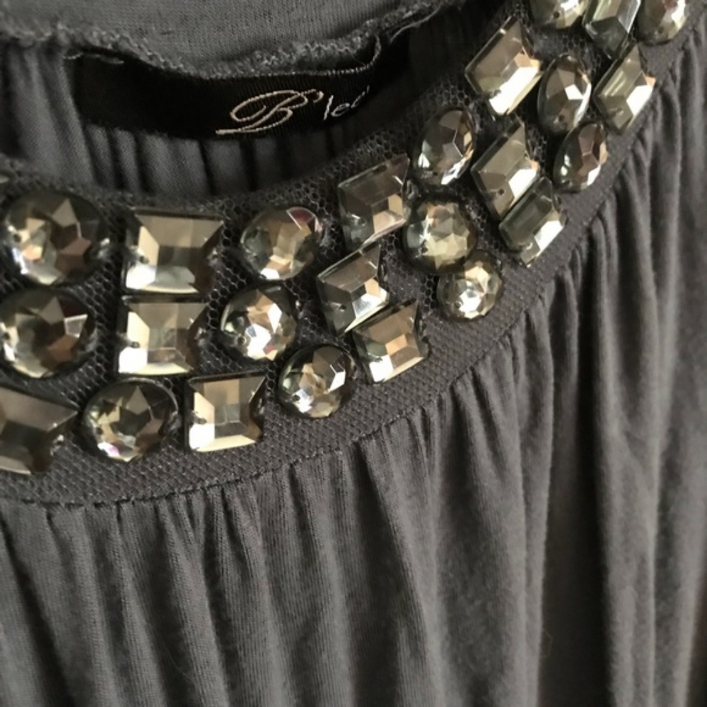 B'Leev Grey Bejeweled Neck Tank - Picture 5 of 6